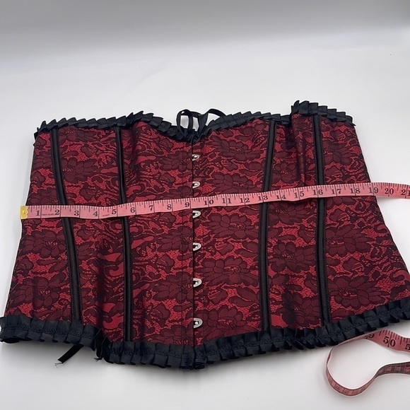 6XL Corset Red / Black Lace *New without tags * - Picture 3 of 6